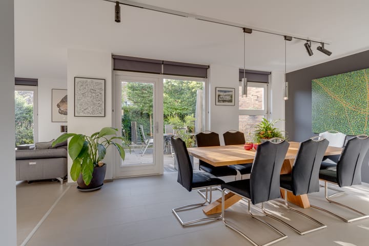 Foto 3 van Varenmos 10