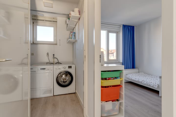 Foto 29 van Varenmos 10