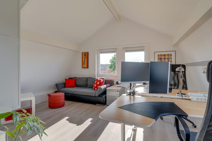 Foto 46 van Varenmos 10