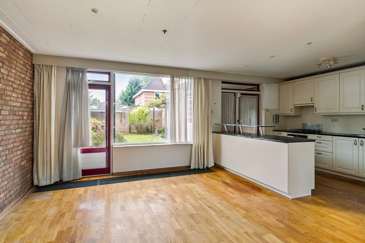 Foto 11 van Beethovenstraat 14