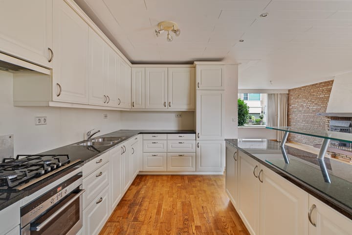 Foto 14 van Beethovenstraat 14