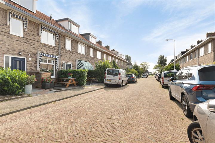 Bekijk foto 37 van Abraham Kuyperstraat 7