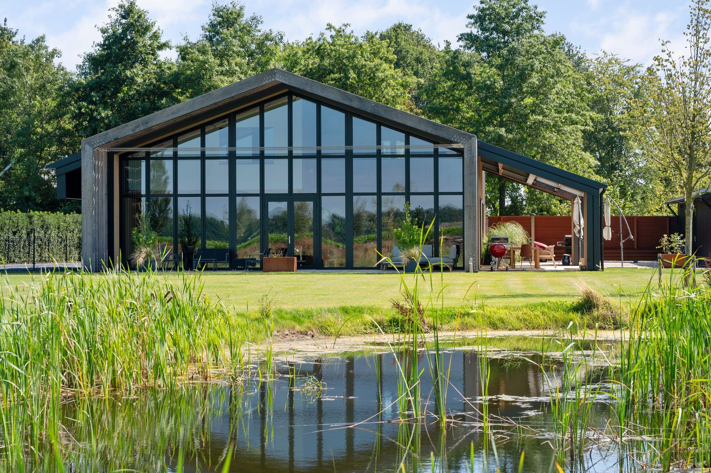 Foto 1 van Molenhoefstraat 16-B