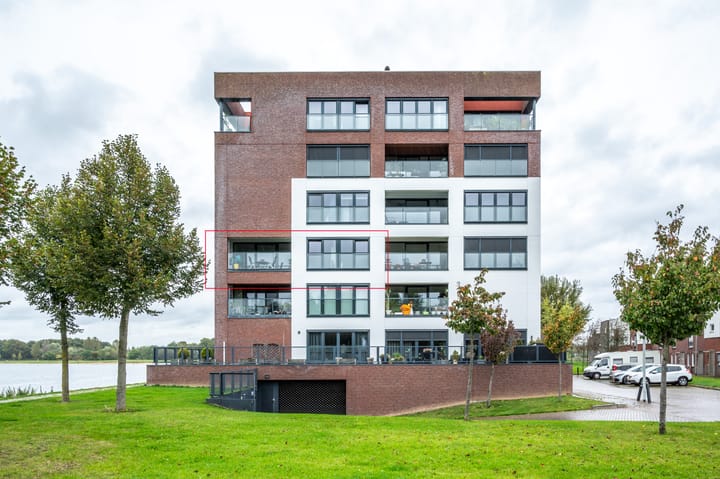 Foto 2 van Veldoven 15