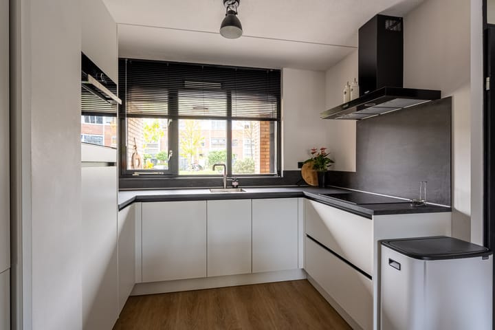 Foto 3 van Lusthofstraat 56