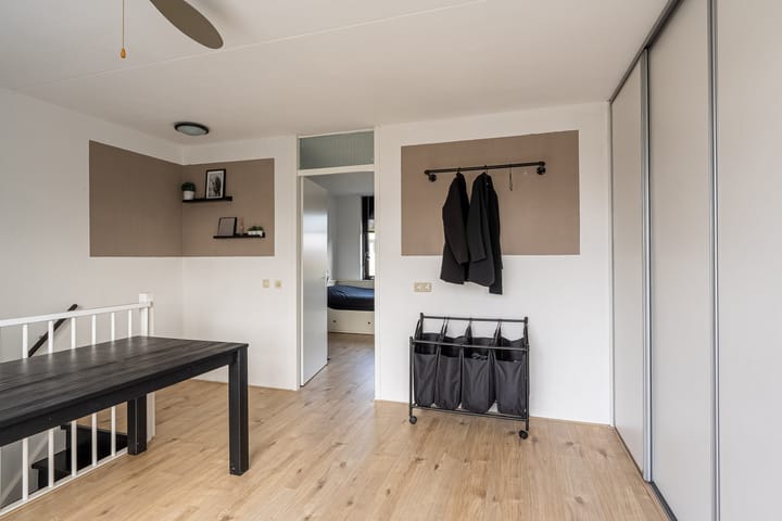 Photo 31 of Lusthofstraat 56