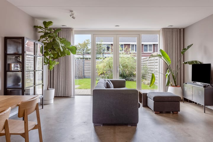 Photo 2 of Claudius Civilis 16