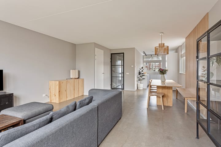 Photo 11 of Claudius Civilis 16