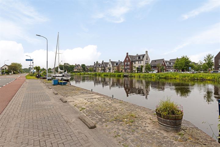 Bekijk foto 54 van Hillegommerdijk 335