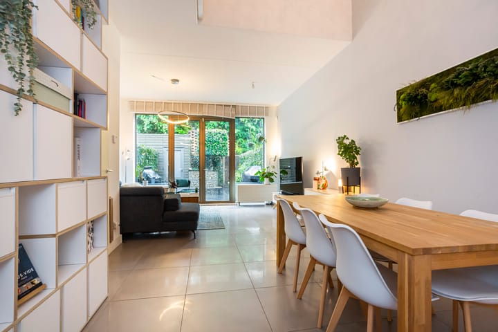 Foto 1 van Parallelweg 110