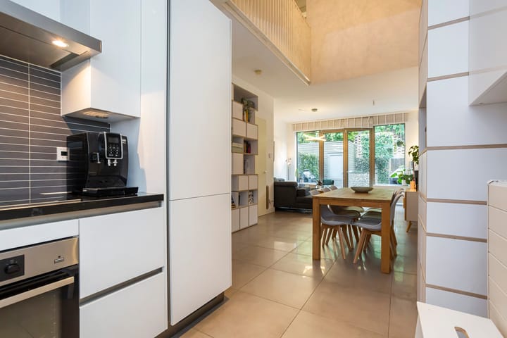 Foto 12 van Parallelweg 110