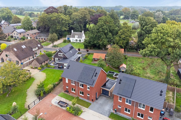 Foto 36 van C.J. van Doornstraat 44