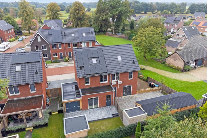 Foto 40 van C.J. van Doornstraat 44