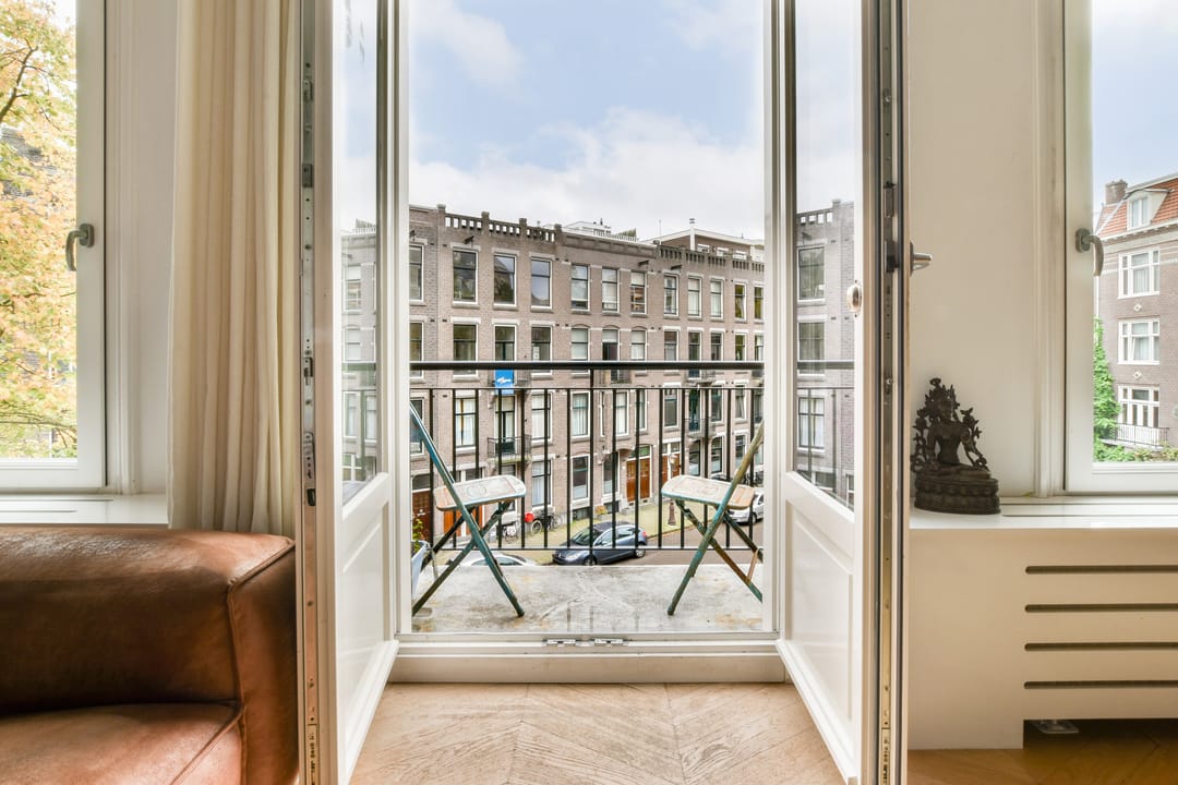 Photo 8 of Moreelsestraat 35-2