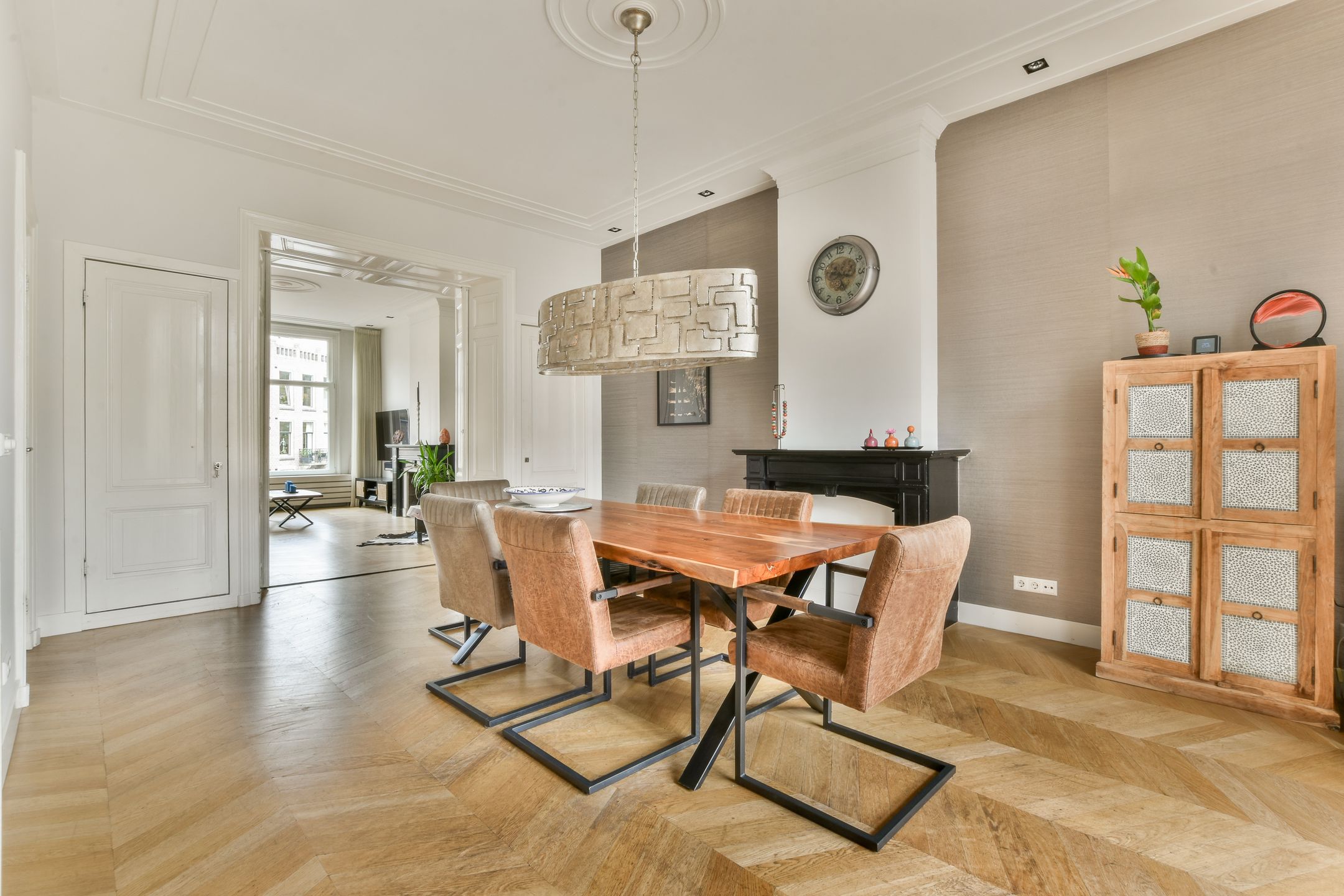 Photo 12 of Moreelsestraat 35-2