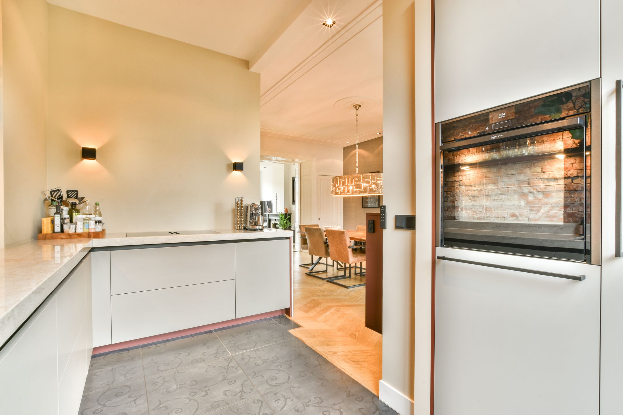 Photo 18 of Moreelsestraat 35-2