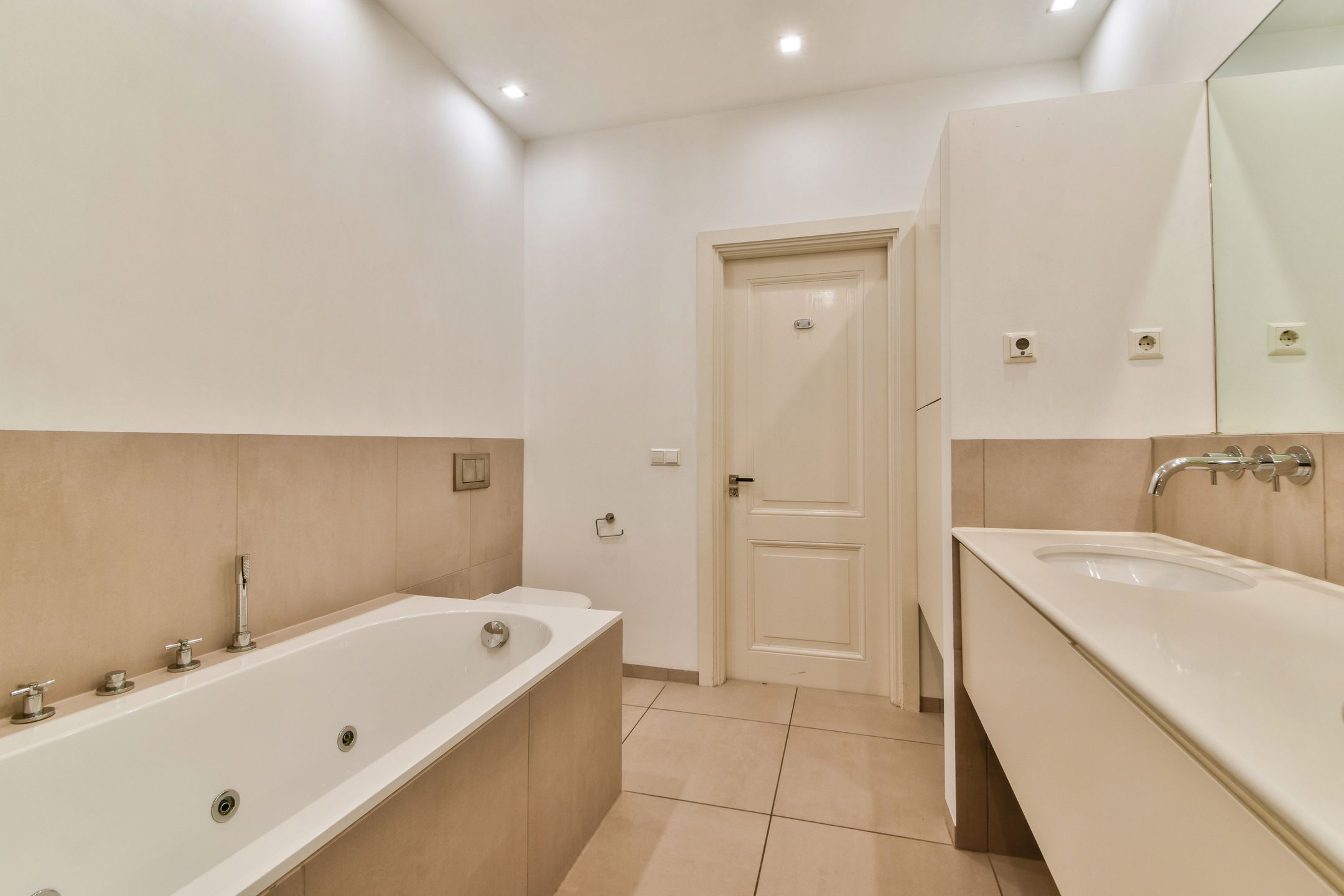 Photo 39 of Moreelsestraat 35-2