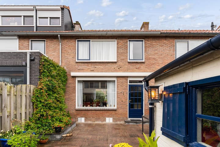 Foto 18 van Irenestraat 13