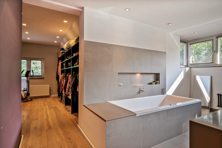 Foto 46 van Dr. Hein Hoeben laan 7