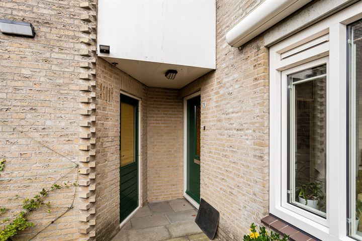 View photo 6 of Roosje Vosstraat 15