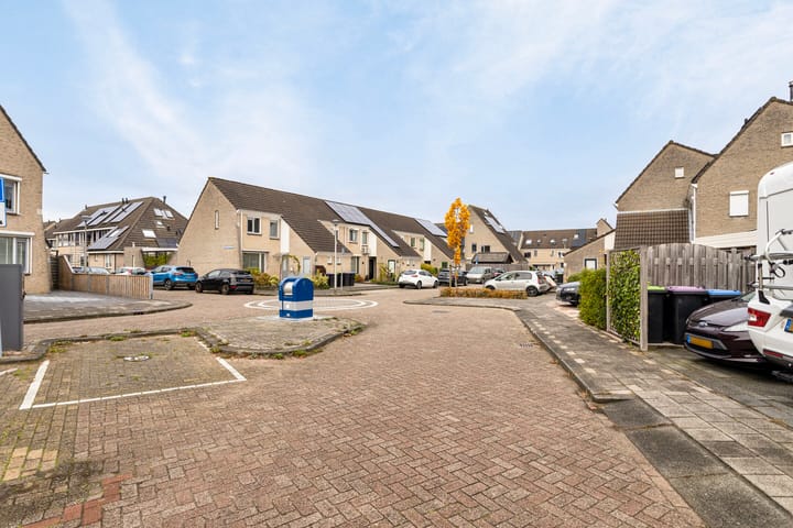 Foto 25 van Roosje Vosstraat 15