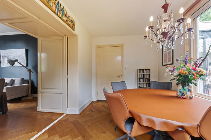 Foto 15 van Oostweg 5