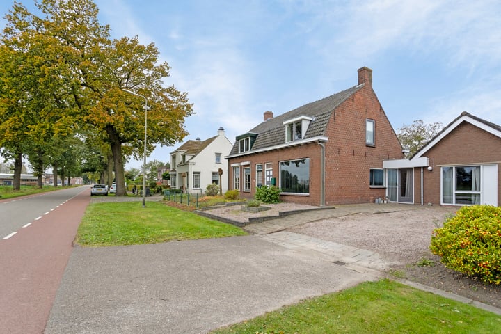 Bekijk foto 46 van Bergsebaan 18