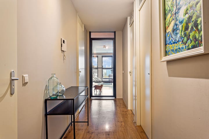 Foto 5 van Stationsplein 94