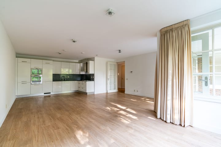 Foto 15 van Rijksstraatweg 733-B