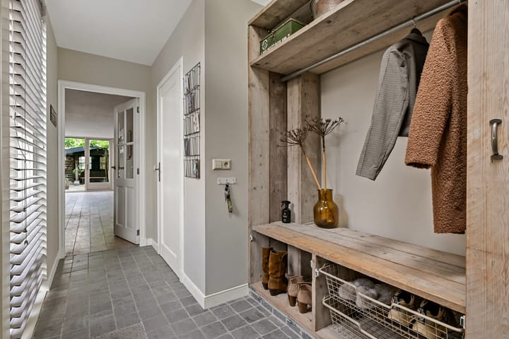 Photo 3 of Schouw 13