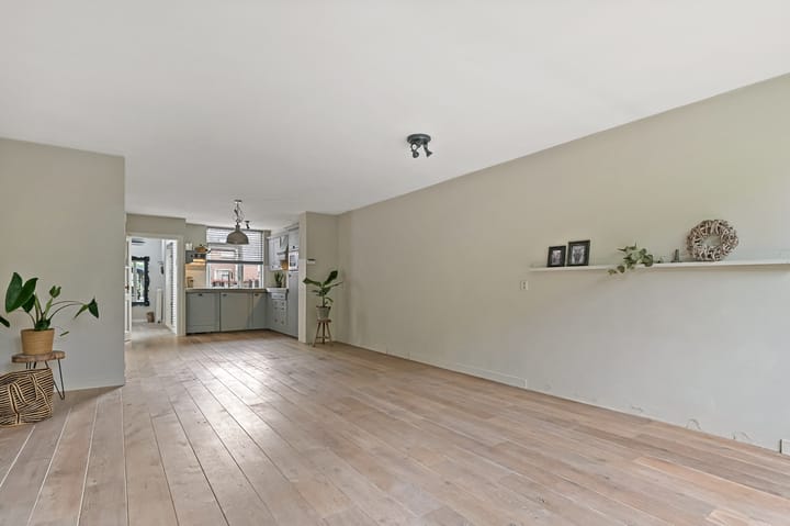 Photo 6 of Schouw 13