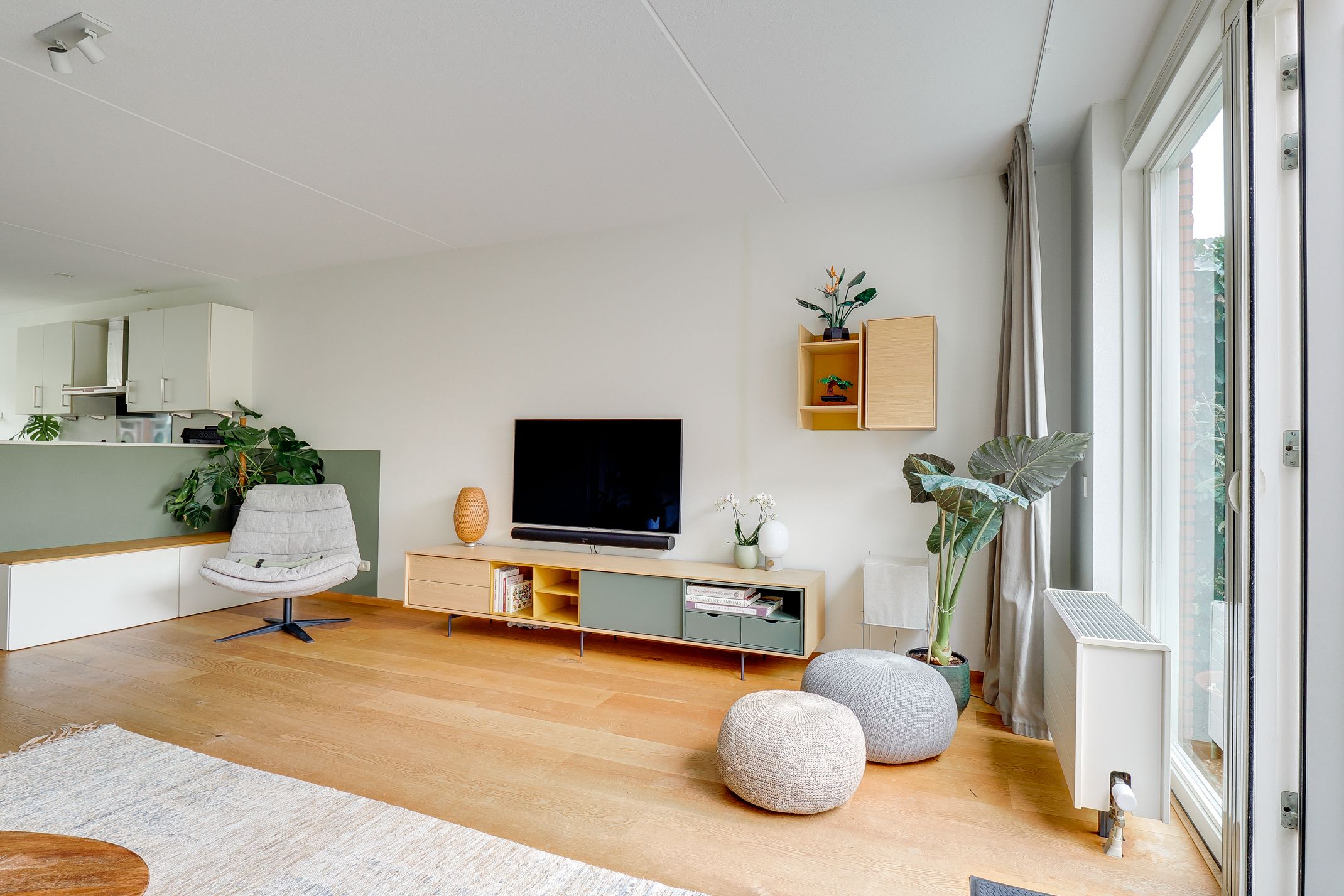 Photo 9 of Hooft Graaflandstraat 38-A