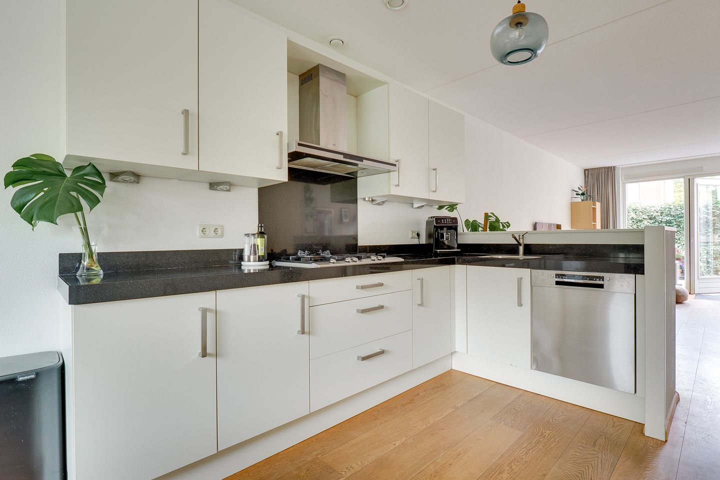 Photo 14 of Hooft Graaflandstraat 38-A