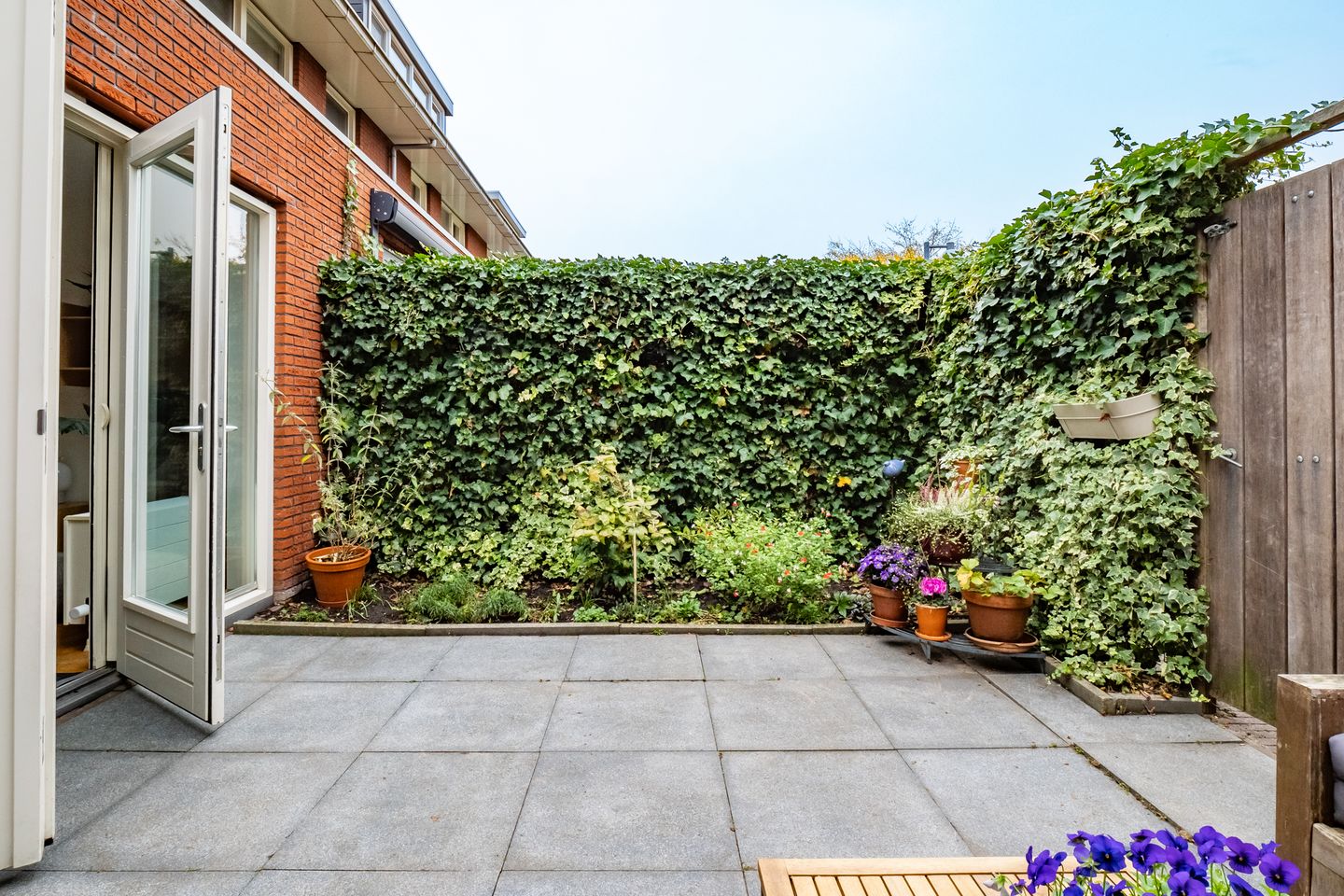 Photo 34 of Hooft Graaflandstraat 38-A