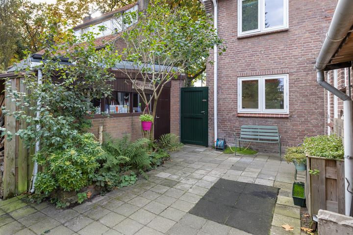 Bekijk foto 52 van Spoorstraat 25