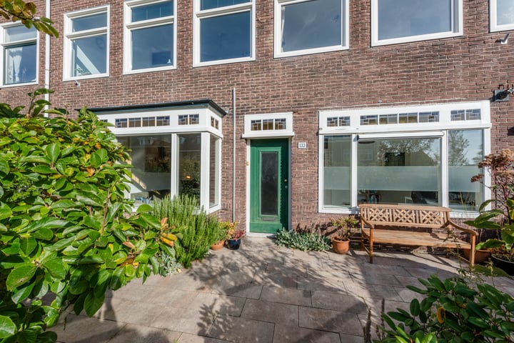 View photo 7 of Zaanenstraat 133