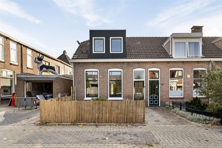 View photo 1 of Oranjestraat 66