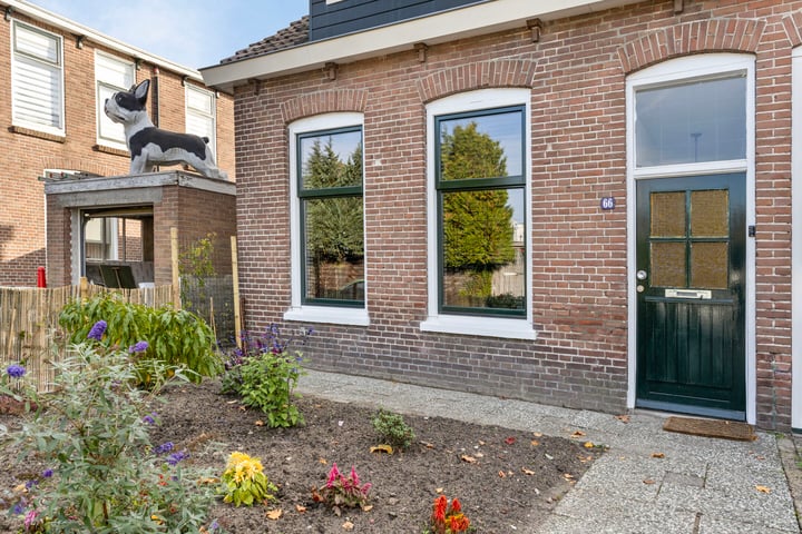 View photo 28 of Oranjestraat 66