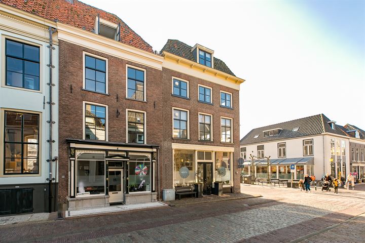 Jufferenstraat 10, Elburg