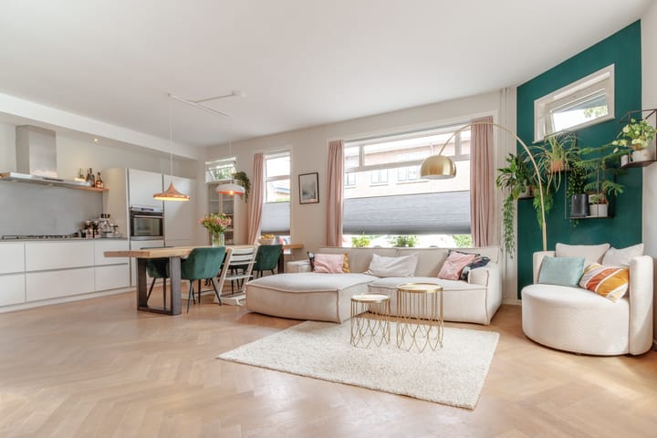 Foto 2 van Van 't Hoffstraat 21