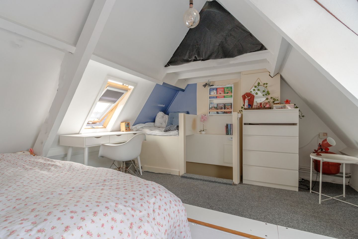 Foto 44 van Van 't Hoffstraat 21