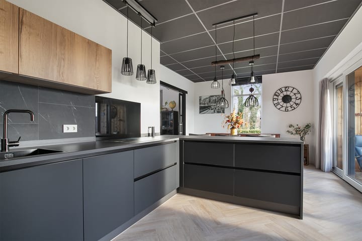 Foto 11 van Stationsstraat 3