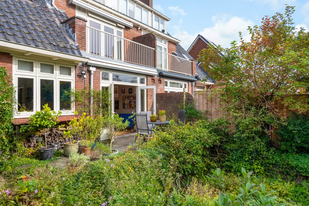 Photo 32 of Julianalaan 72