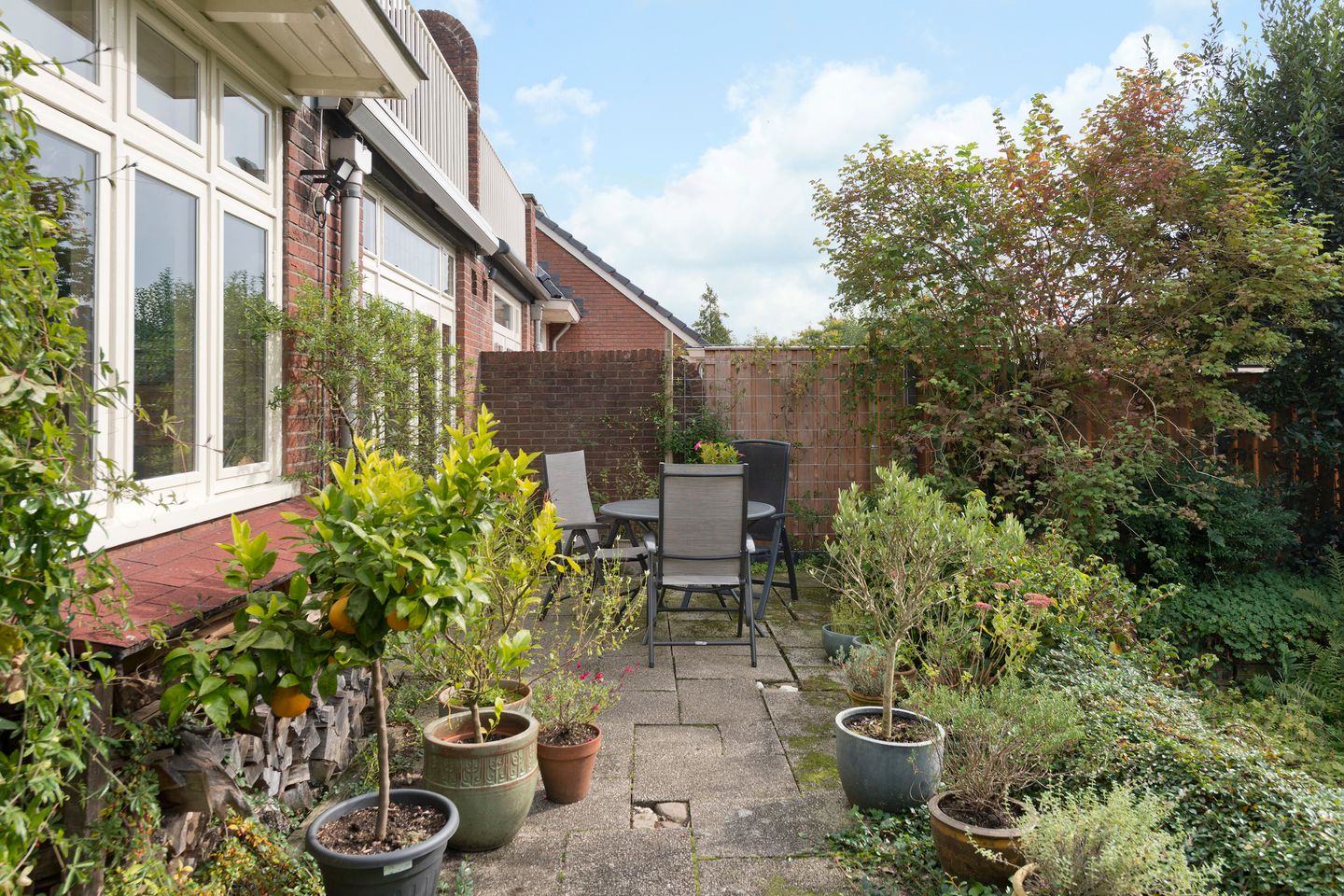 Photo 34 of Julianalaan 72