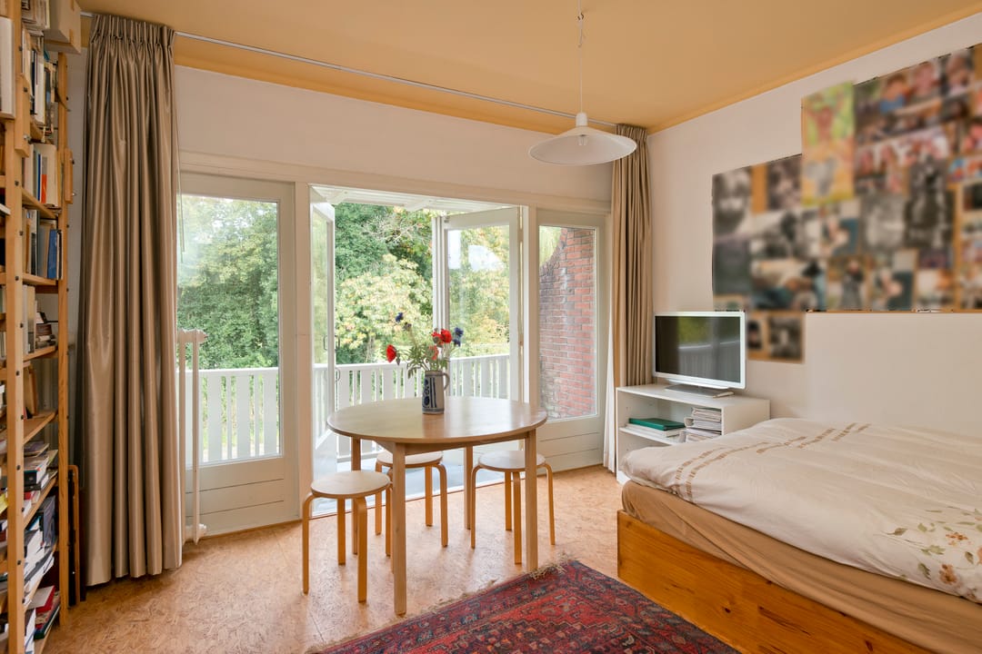 Photo 53 of Julianalaan 72