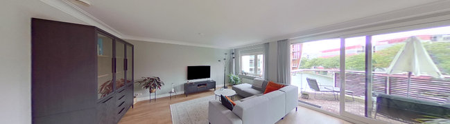 View 360° photo of Woonkamer of Hugo de Grootlaan 48