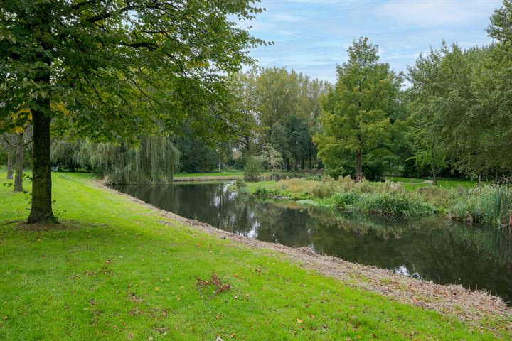 View photo 35 of Roemer Visscherstraat 34