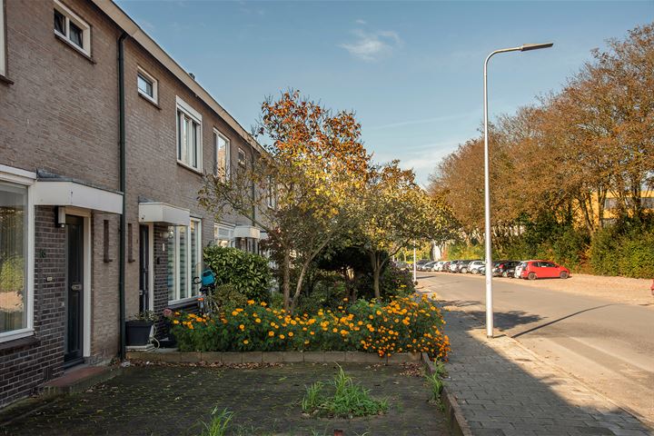 View photo 27 of Valeriusstraat 16