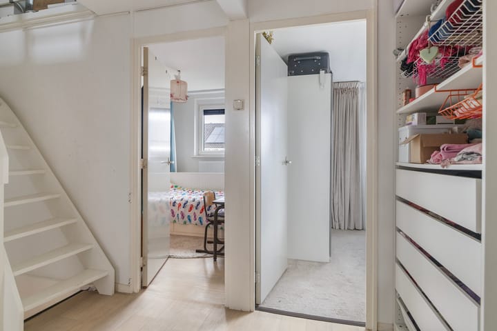 Foto 25 van Swanneblomstrjitte 21