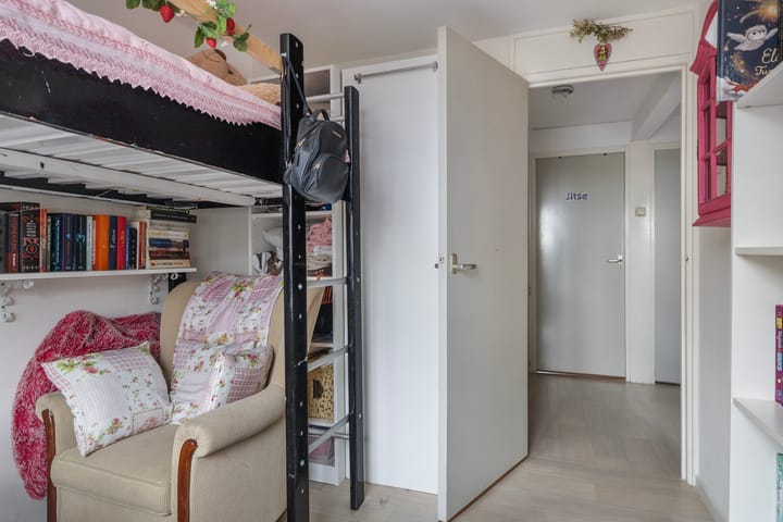 Foto 29 van Swanneblomstrjitte 21